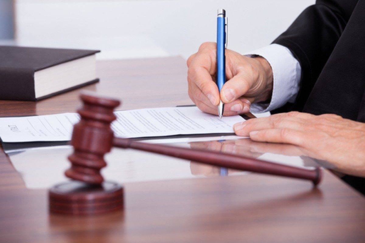 Wallin & Klarich Attorney